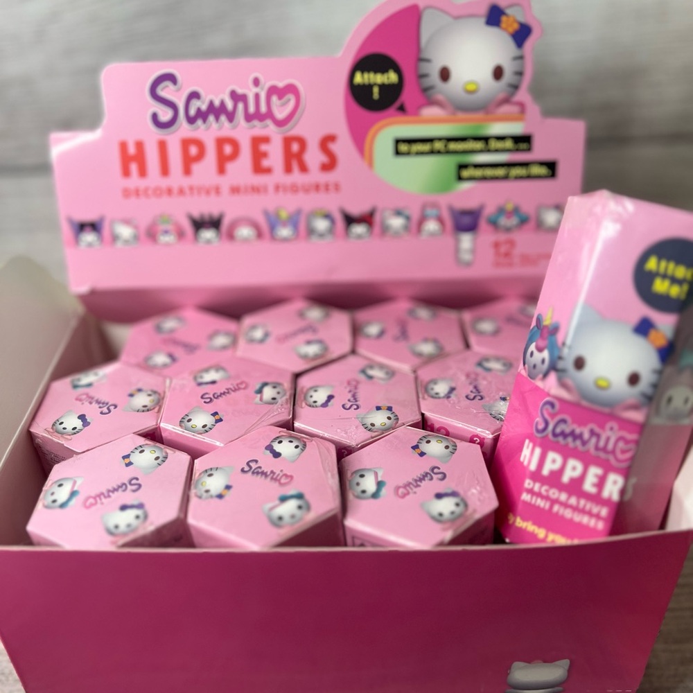 Sanrio Pink Decorative Mini Figures Hippers! Surprise Character in each one